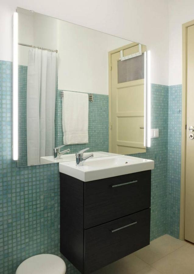 Central 2 Bedroom Apt W/Garden And Pantheon Views Lisbon Exterior photo